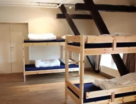 Vandrerhjem Drammen Hostel *